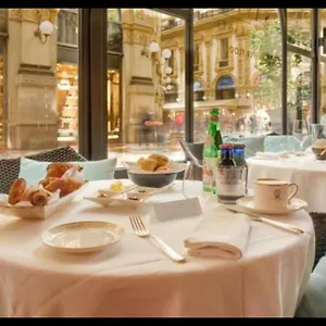 Galleria The Smart Boutique By Ospitami 4* Milán